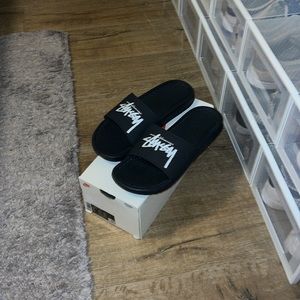 Stussy x Benassi Nike Slides “off noir”